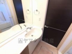 縦型洗面化粧台