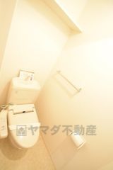ウォシュレット付きトイレ