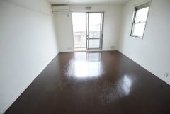 画像と現況が異なる場合、現況が優先されます。