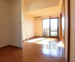 画像と現況が異なる場合、現況が優先されます。